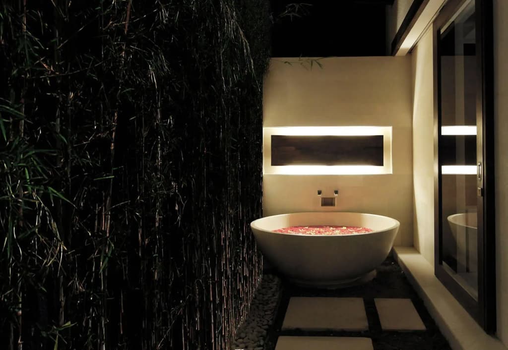 eqUILIBRIA SEMINYAK