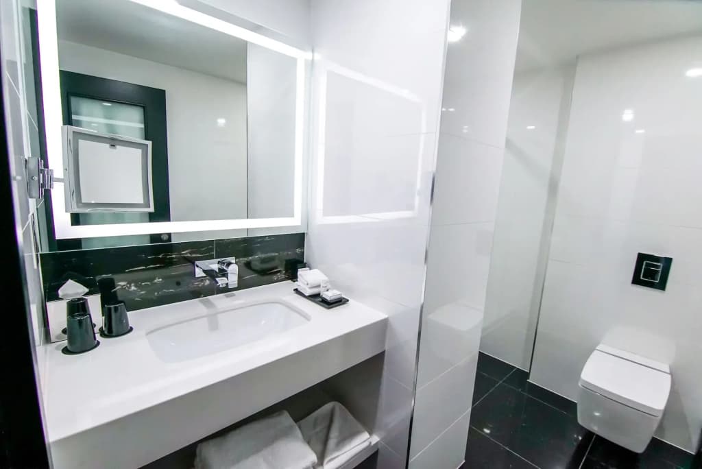 Montcalm Royal London House, London City
