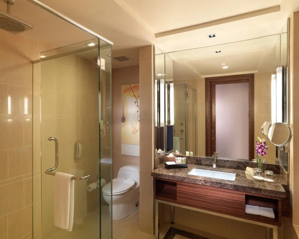 One World Hotel