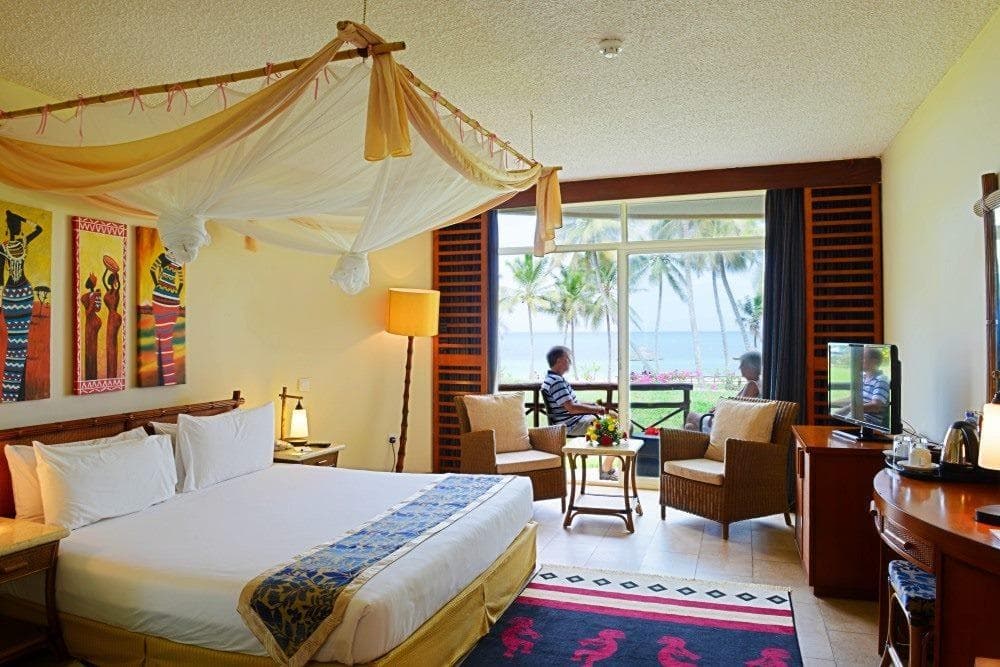 Ledger Plaza Bahari Beach