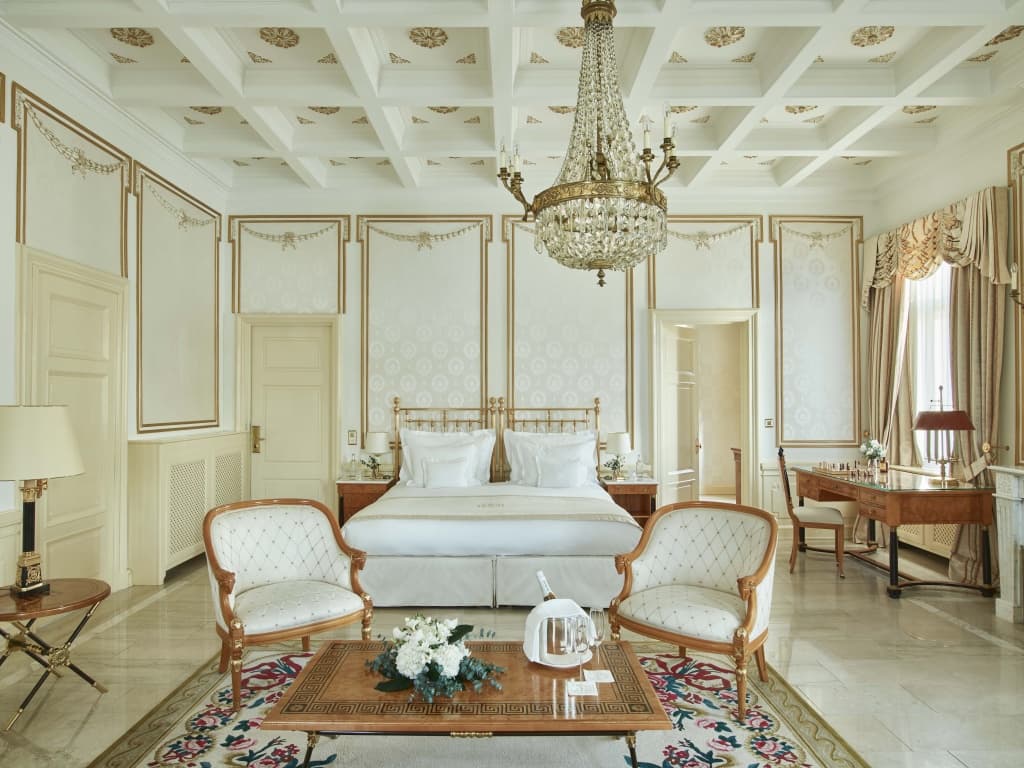 Grand Hotel National
