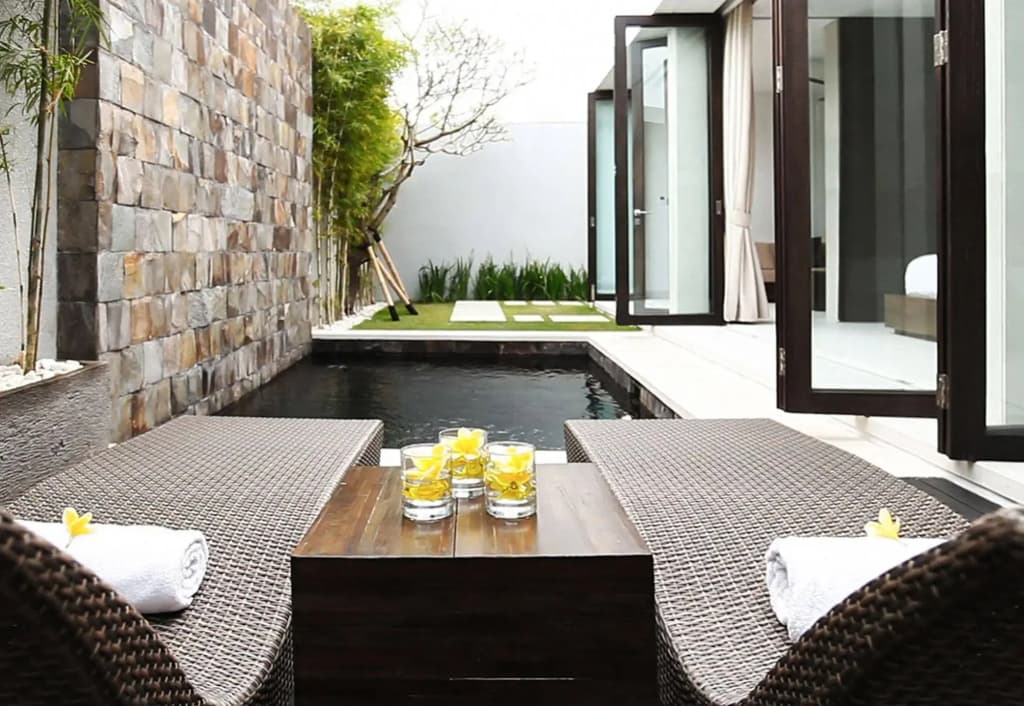 eqUILIBRIA SEMINYAK