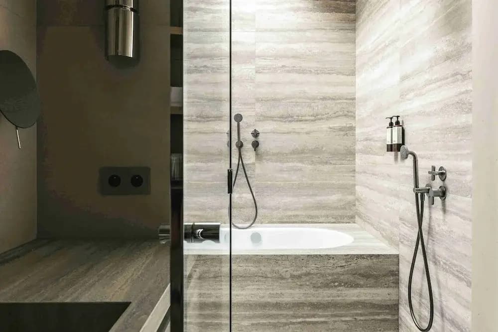 Mondovi Luxury Suites