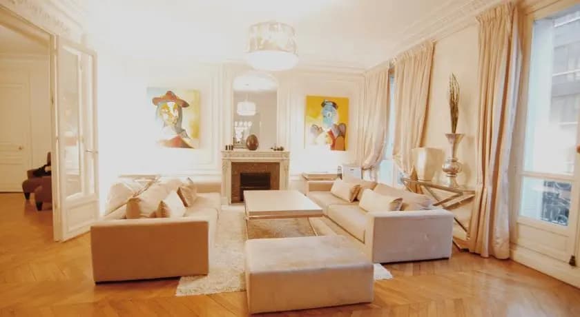 Appartement de Standing Champs Elysees