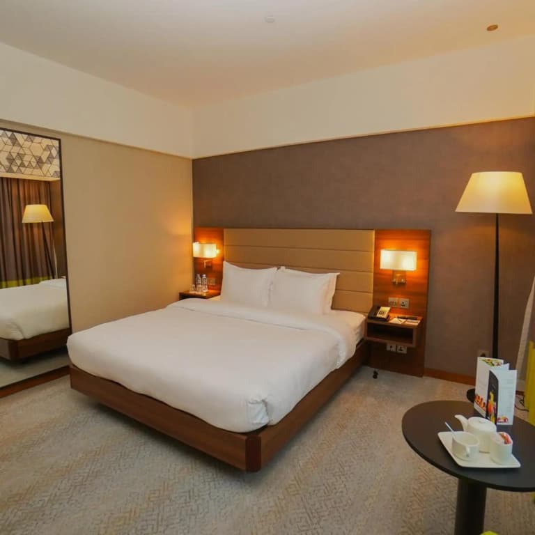 The Grand Lux