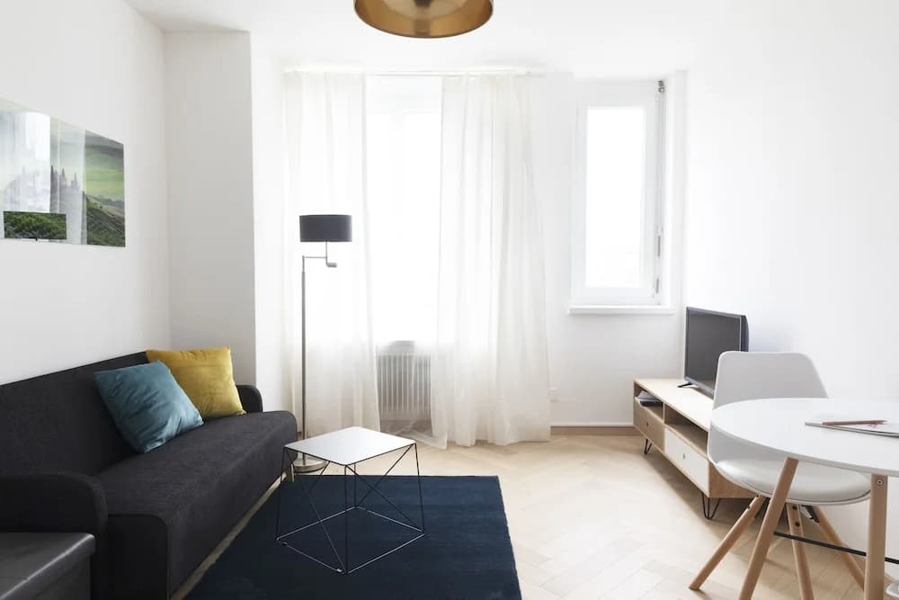 Nest- Badenerstrasse