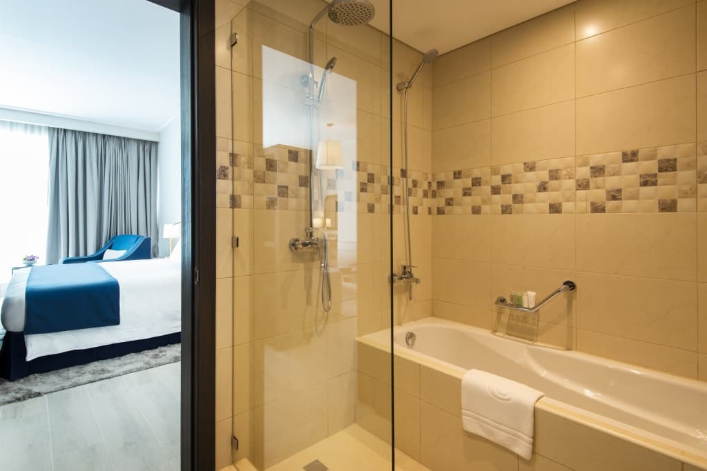 Centara West Bay Hotel & Residences Doha