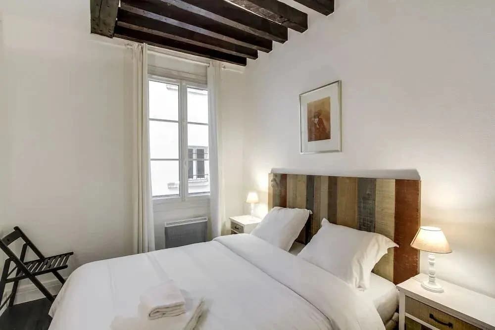 Saint Honore Apartment