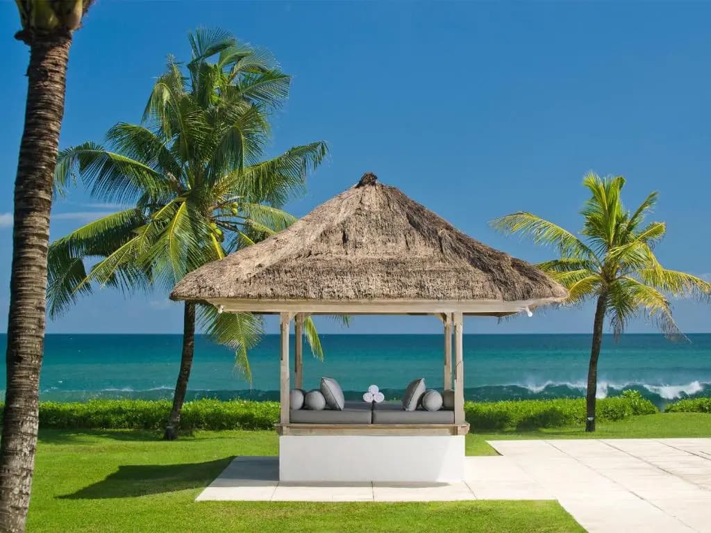 Villa Atas Ombak