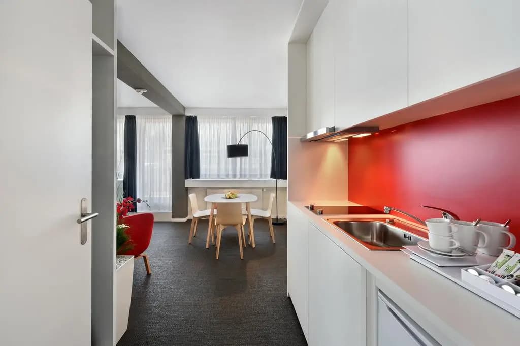 Home Swiss Hotel