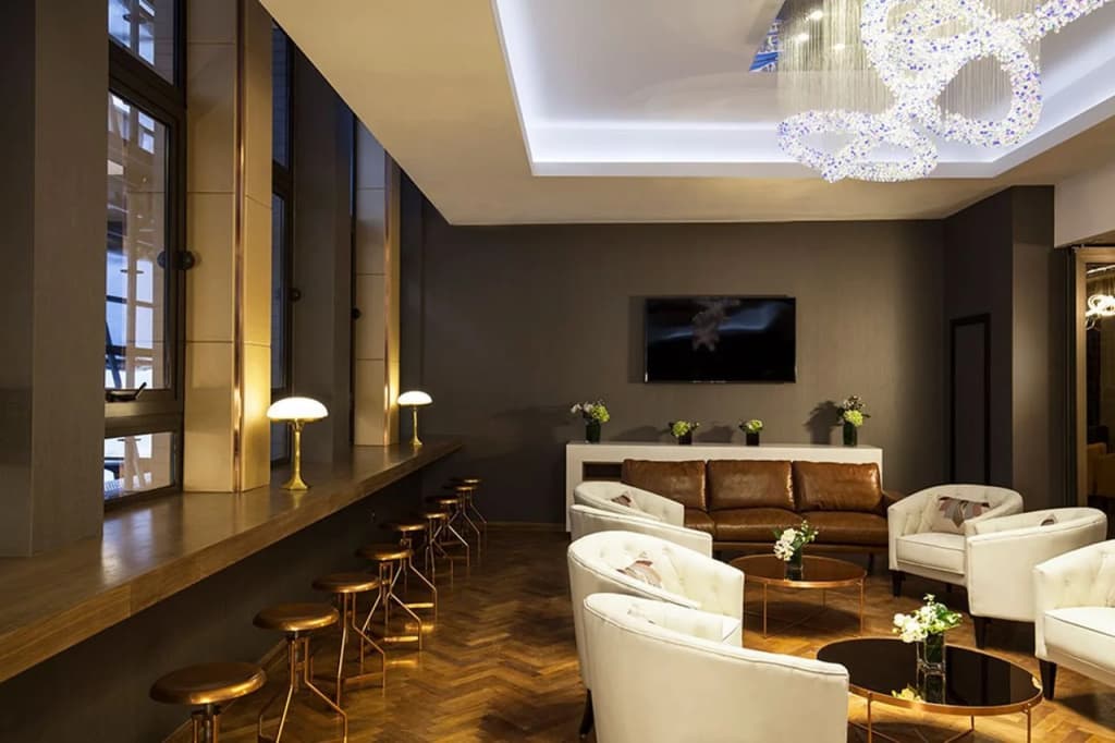 Montcalm Royal London House, London City