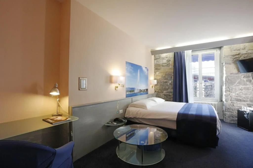 Le Montbrillant Hôtel Residence