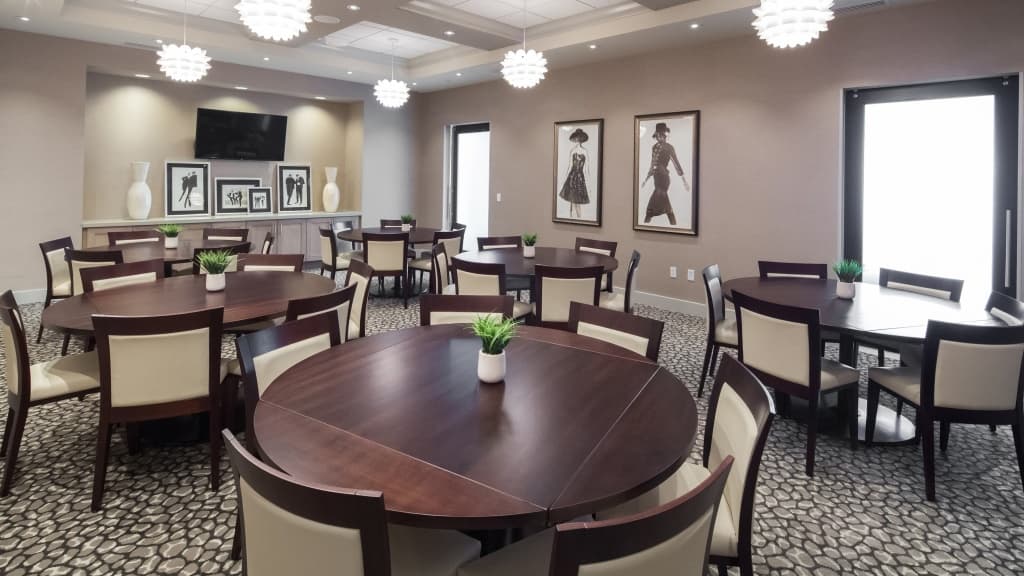 Holiday Inn Hotel & Suites Davenport by IHG