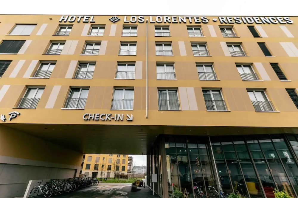 Los Lorentes Residences
