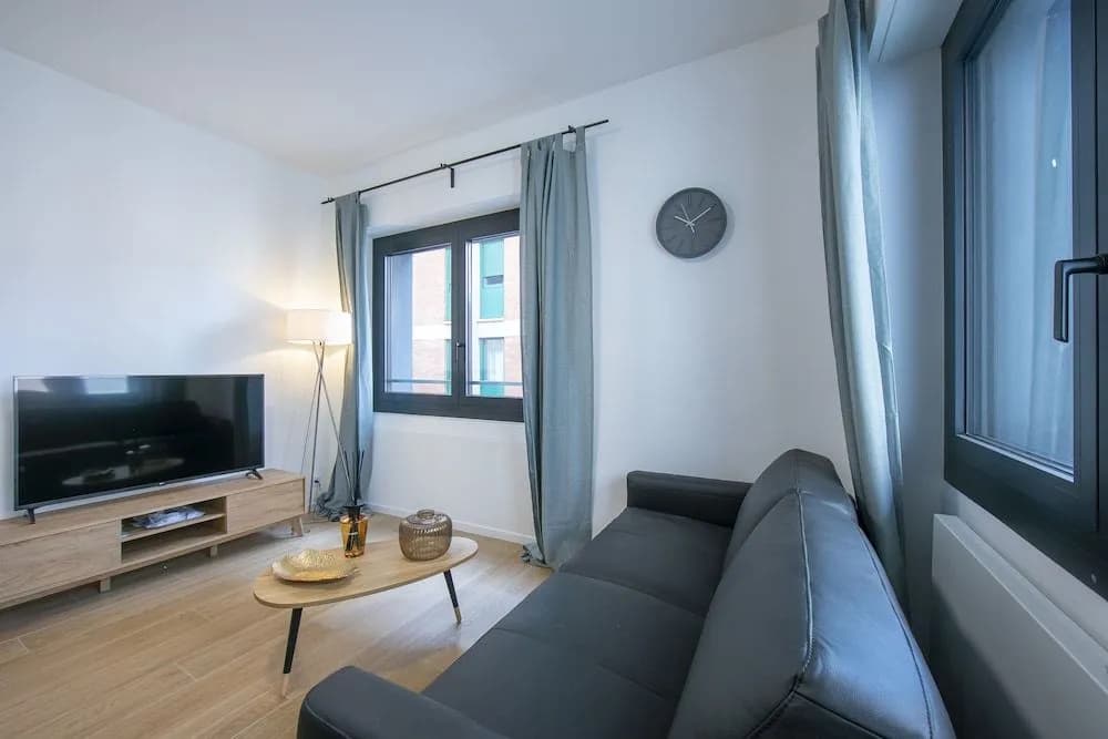 Boutique Apartment 2