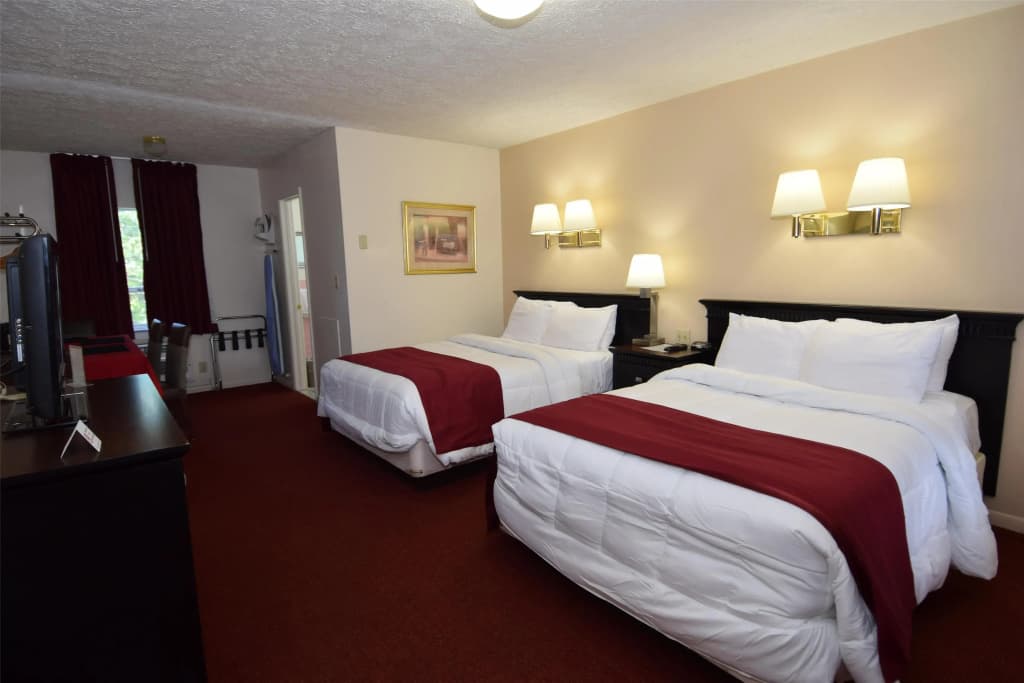 Knights Inn Oswego
