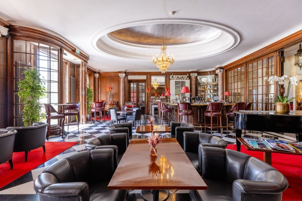 Grand Hotel National