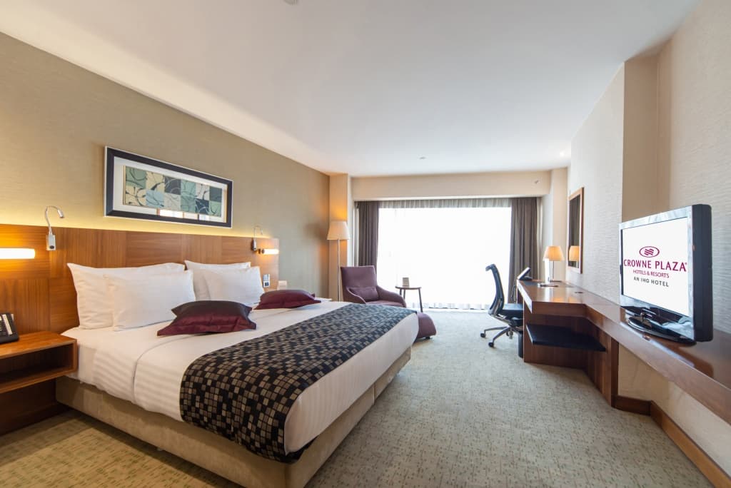 Crowne Plaza Istanbul - Harbiye by IHG