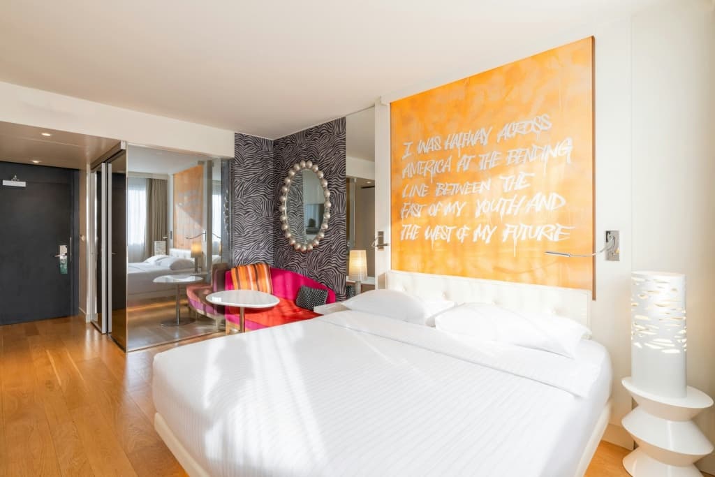 Hotel N'vY