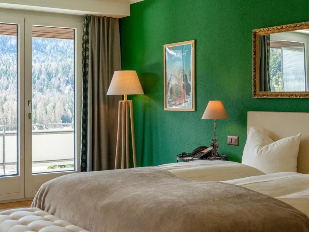 Hotel Europa Suites
