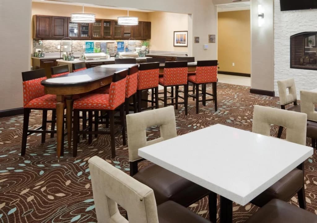 Homewood Suites by Hilton Davenport