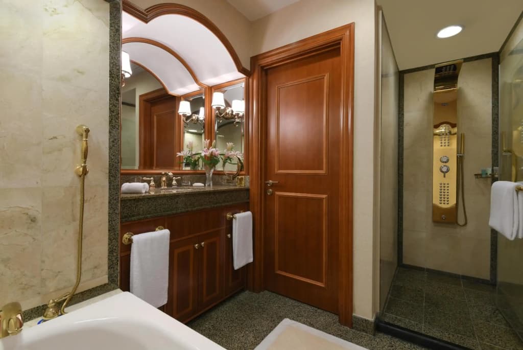Al Aziziyah Boutique Hotel By The Torch