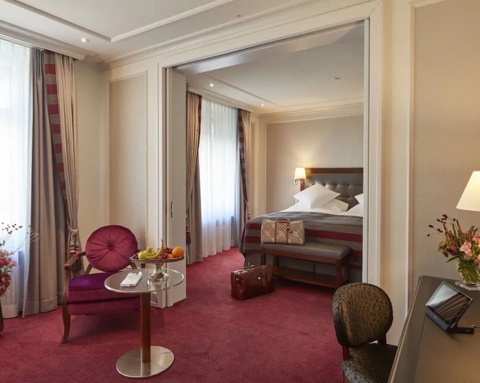 The Dufour, Suites And Rooms By Schweizerhof