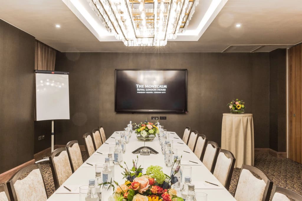Montcalm Royal London House, London City