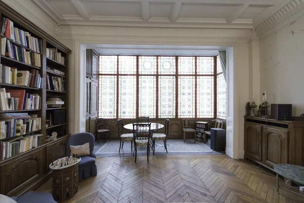 Veeve Champs Élysées Hideaway