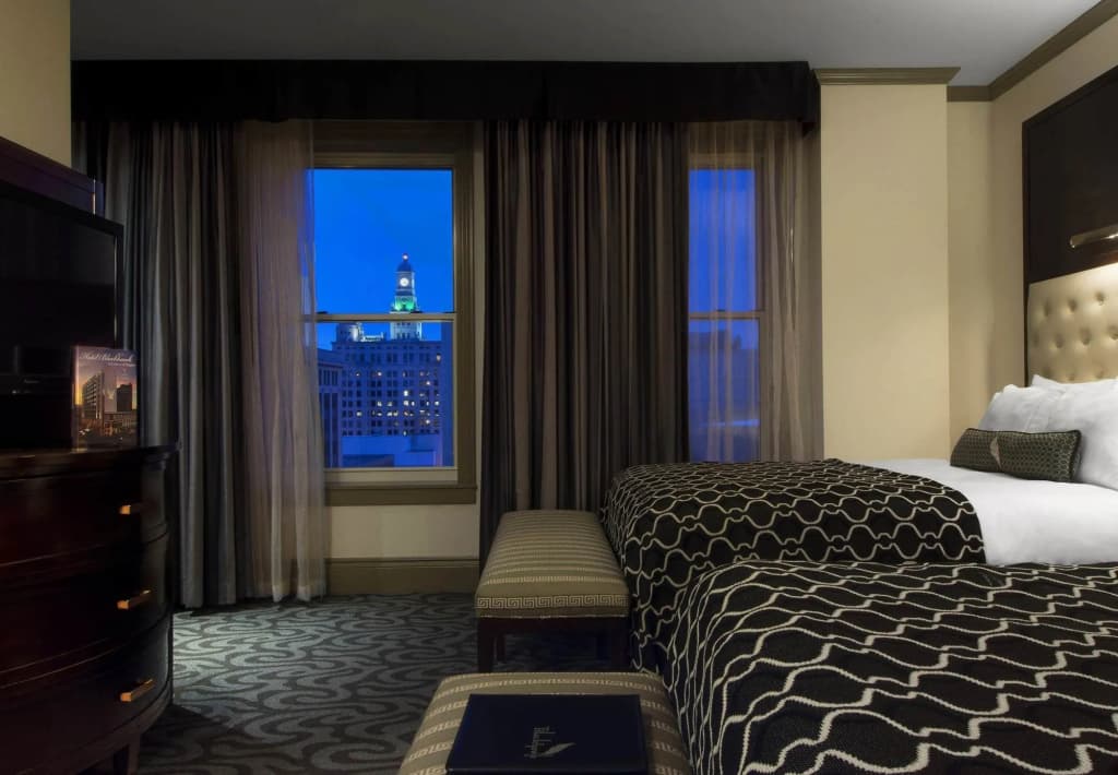 Hotel Blackhawk, Autograph Collection