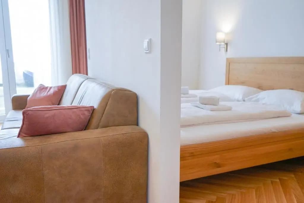 Nadland Apartments B7