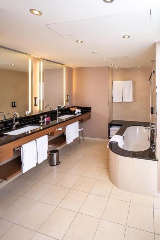 Mövenpick Hotel Geneva