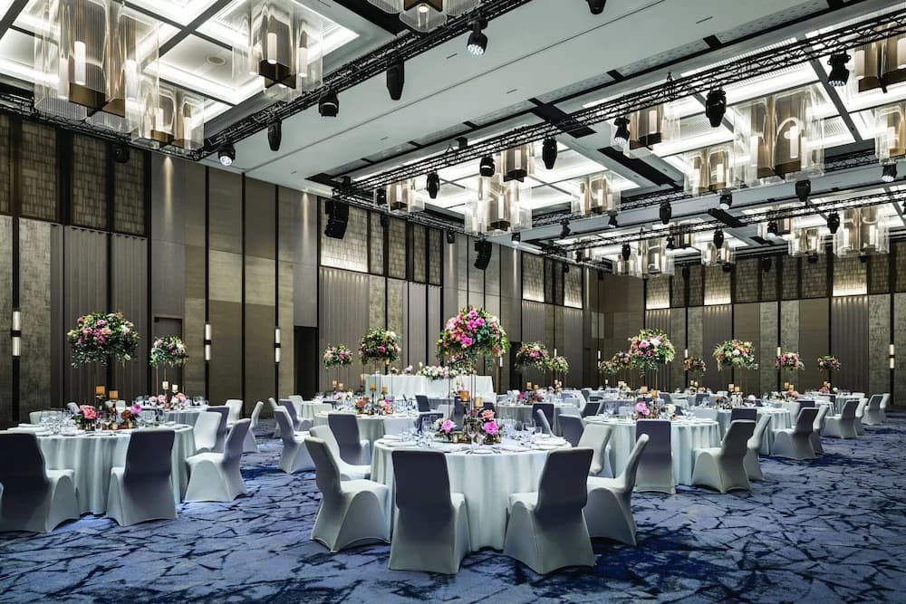 The Langham, Gold Coast and Jewel Residences