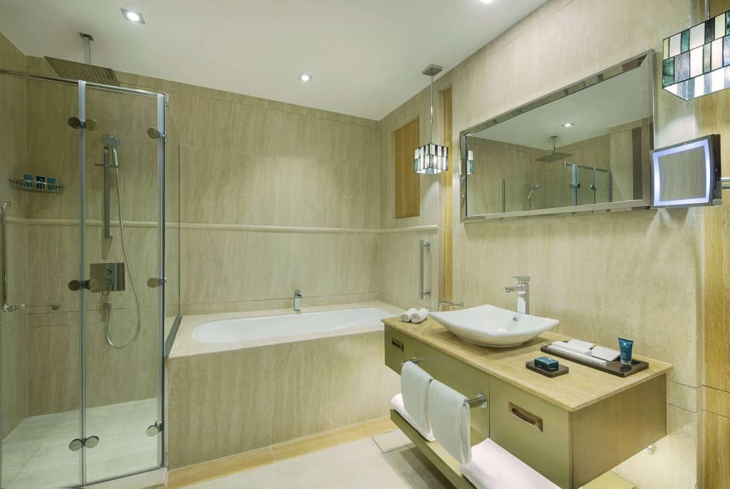 Wyndham Doha West Bay