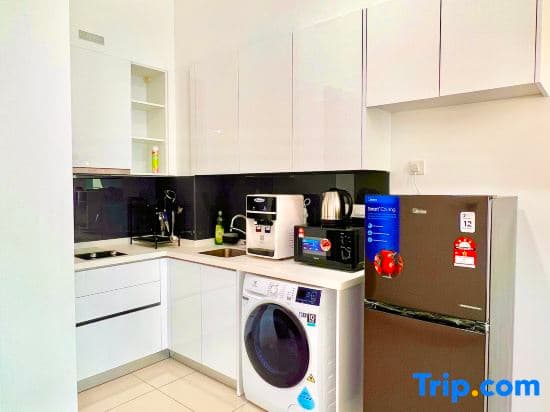Legoland -3min Drive at Elysia Park @Happy Wonder Stay-8pax(max)-Pool Garden View-Kids Friendly
