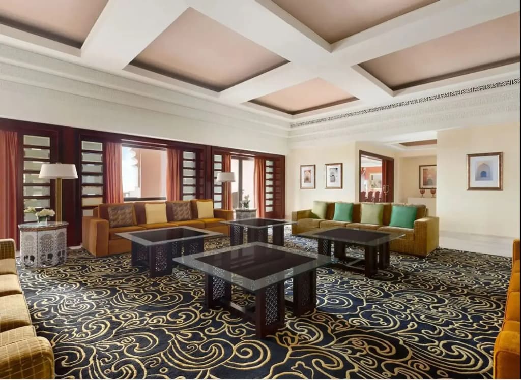 Al Husn Muscat Hotel