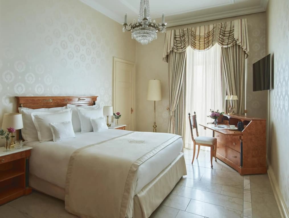 Grand Hotel National