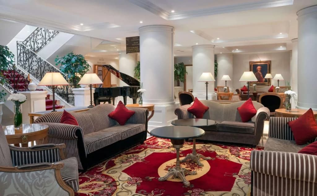 Hotel Royal