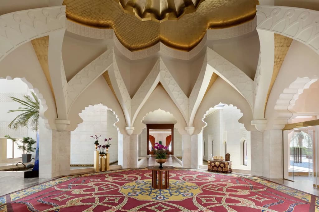 Al Husn Muscat Hotel