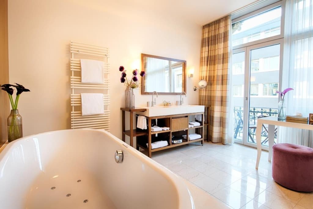 ALDEN Suite Hotel Spluegenschloss Zurich