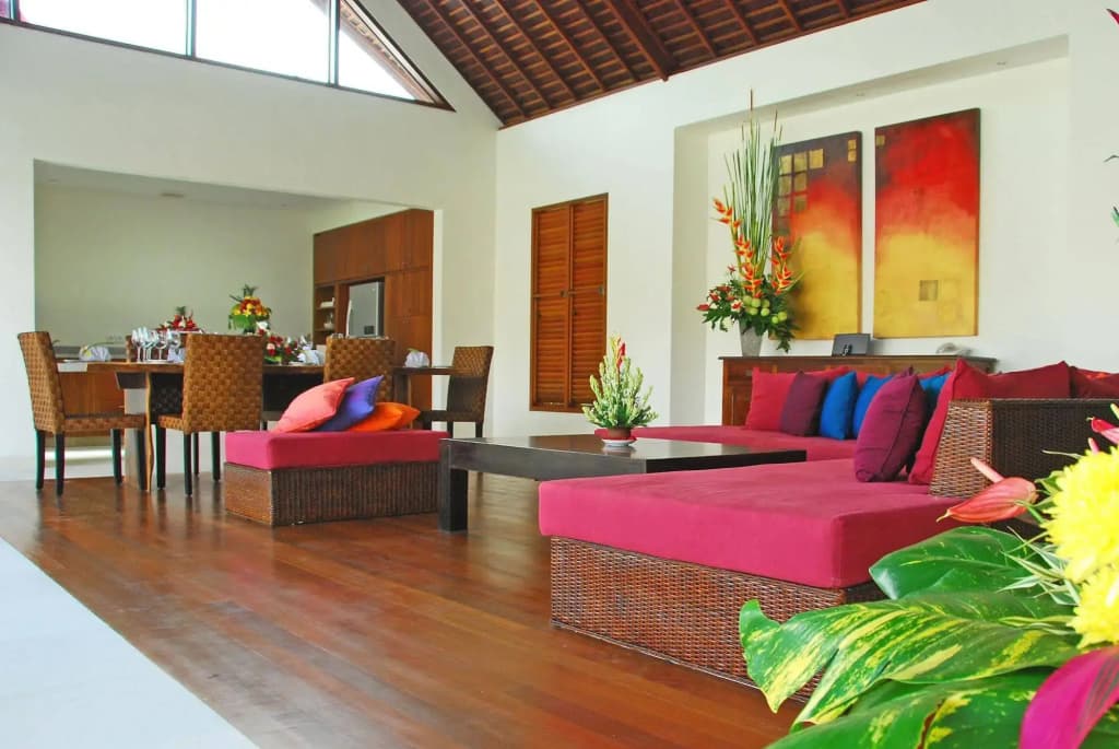 Saba Villa