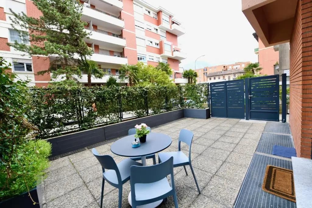 Lake Modern Suites - Free Parking