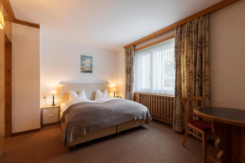 Hotel Europa Suites