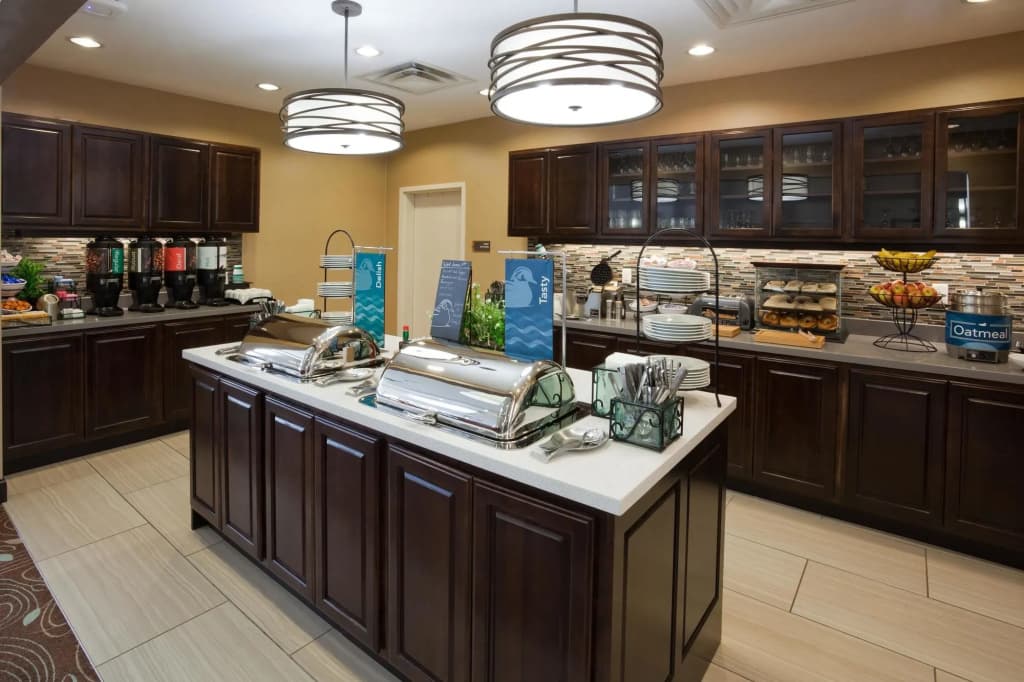 Homewood Suites by Hilton Davenport