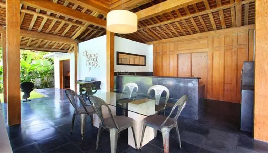 Villa Jati