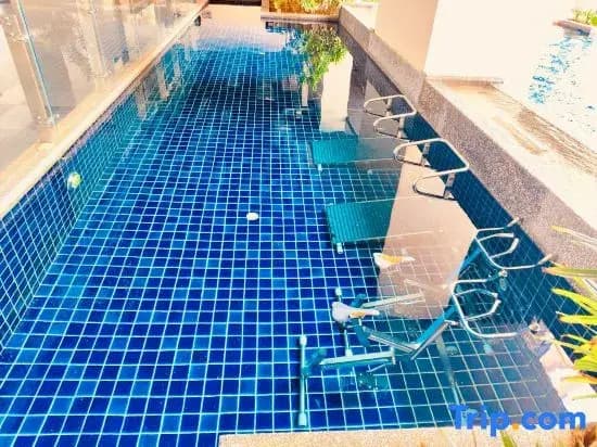 Ramada medini Apartment