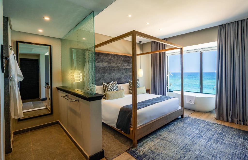 Sea Cliff Hotel