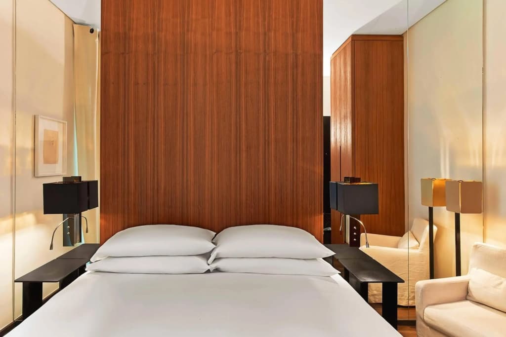 Le Metropolitan Paris Tour Eiffel, a Tribute Portfolio Hotel