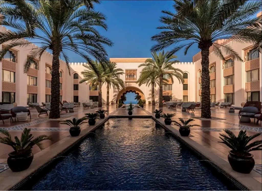 Al Husn Muscat Hotel