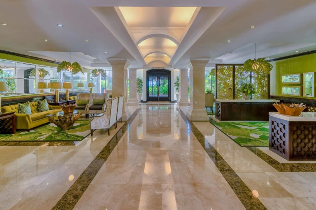 Sea Cliff Hotel